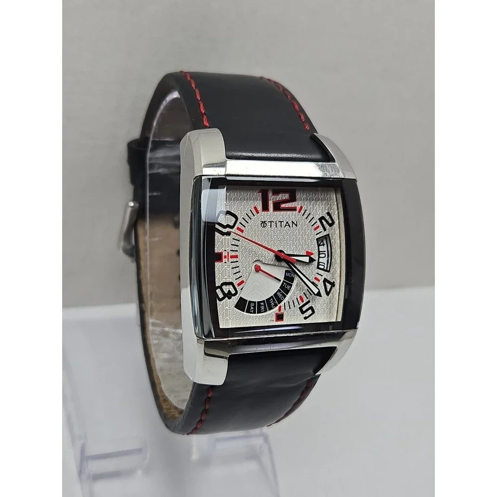 Mens Titan Octane Nyx Retrograde Quartz Day Date Leather Sport Watch New Battery